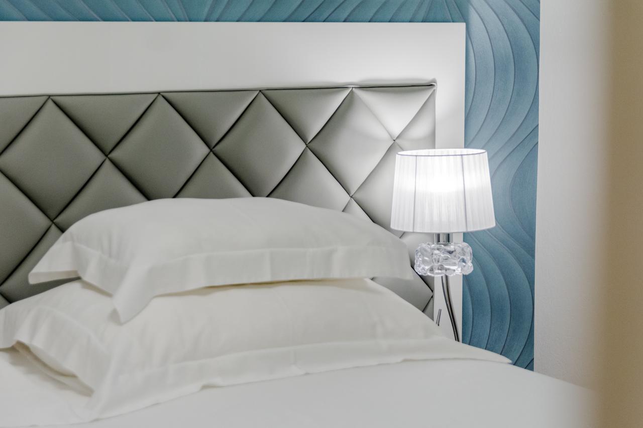 Apartments Villa Camellia - Adults Only Supetar Εξωτερικό φωτογραφία